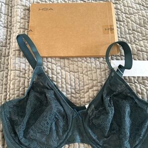 TikTok viral bra: HSIA Lace Underwire Bra